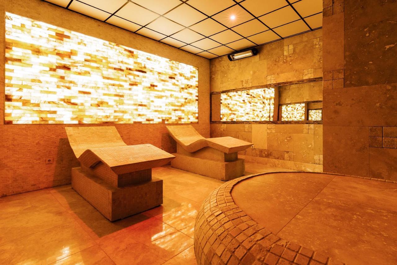 Aqua Spa Hotel Zlatograd Exterior photo