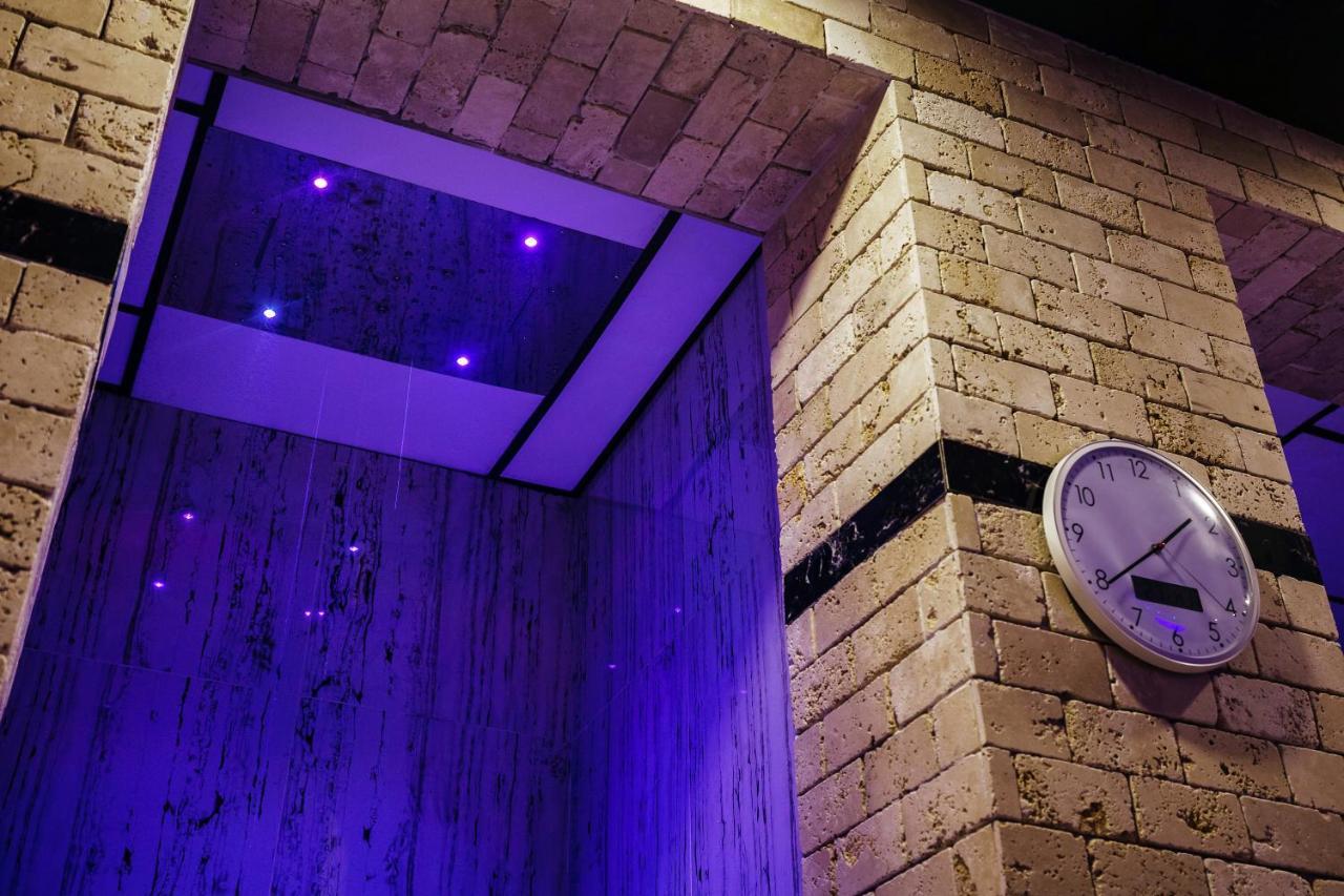 Aqua Spa Hotel Zlatograd Exterior photo
