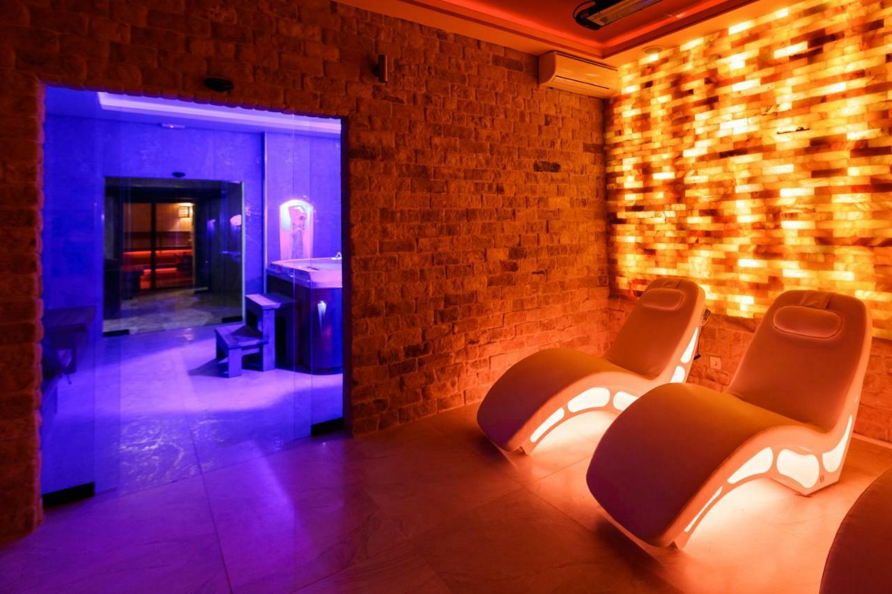 Aqua Spa Hotel Zlatograd Exterior photo